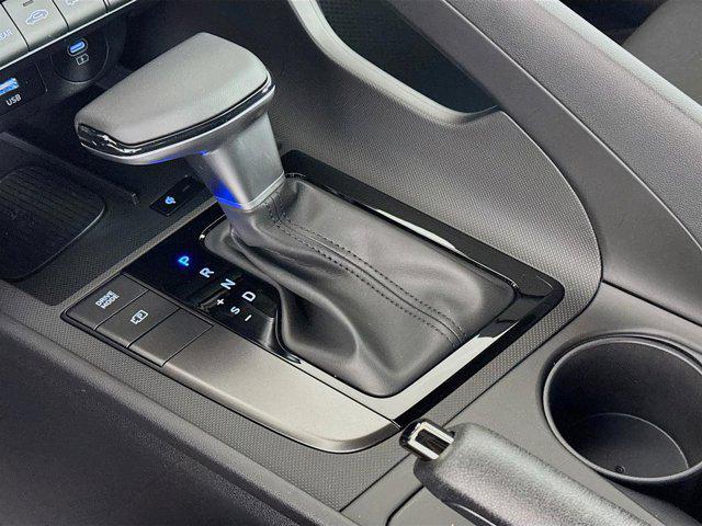 new 2025 Hyundai Elantra car, priced at $22,734