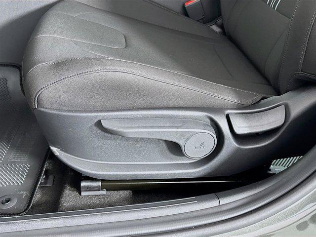 new 2025 Hyundai Elantra car, priced at $22,892
