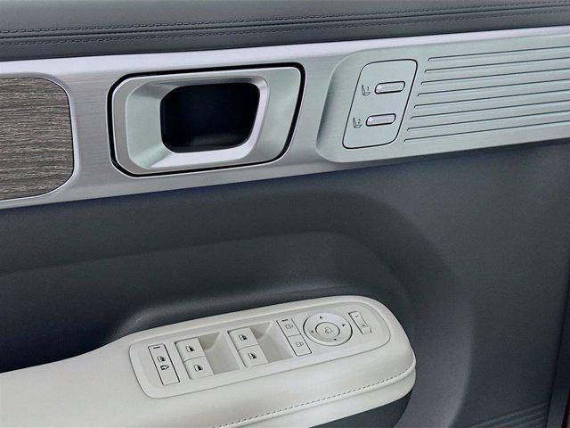 new 2025 Hyundai Santa Fe car, priced at $44,587