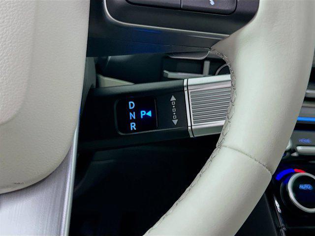 new 2025 Hyundai Santa Fe car, priced at $44,587