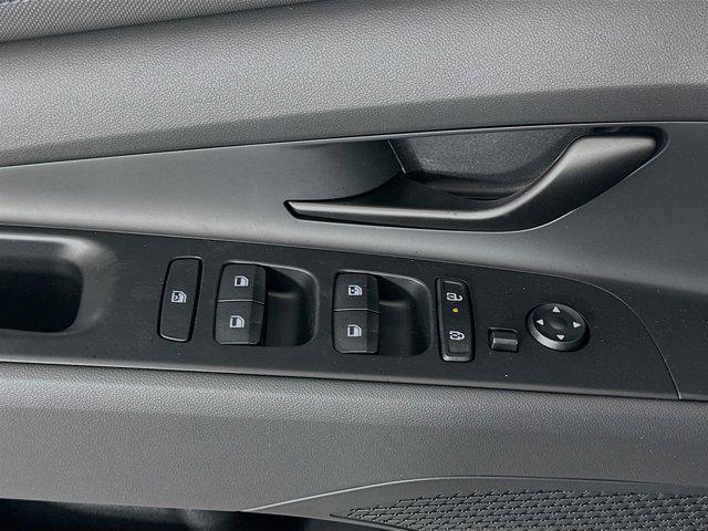 new 2025 Hyundai Elantra car, priced at $22,728