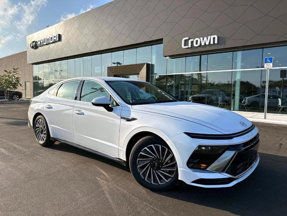 new 2024 Hyundai Sonata Hybrid car, priced at $31,640