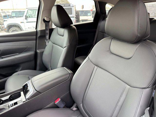 new 2025 Hyundai Tucson car, priced at $32,732