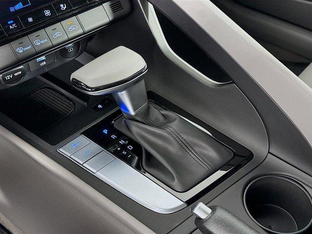 new 2025 Hyundai Elantra car, priced at $23,418