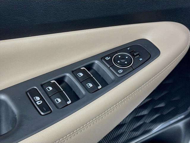 used 2022 Hyundai Santa Fe car, priced at $25,988
