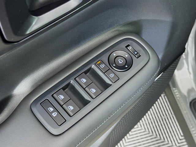 new 2025 Hyundai SANTA FE HEV car, priced at $50,399
