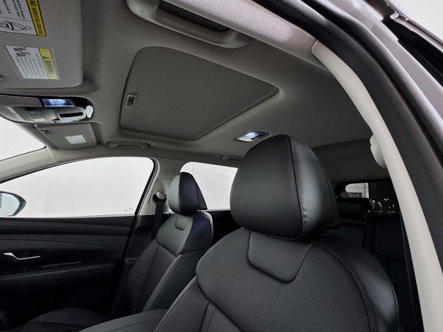 new 2025 Hyundai Tucson car, priced at $32,080