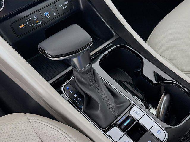 new 2025 Hyundai Tucson car, priced at $33,077