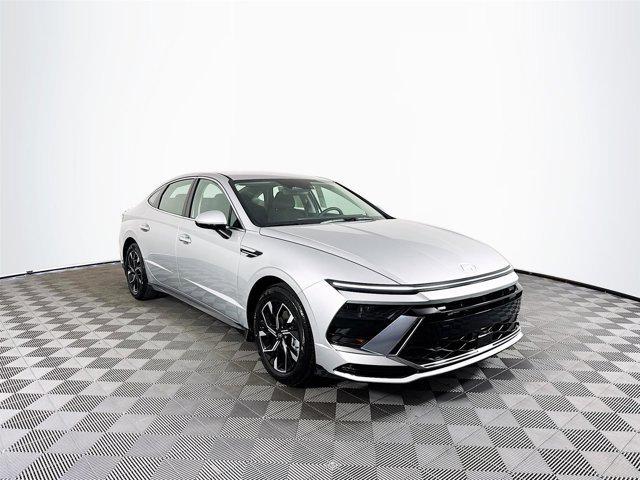 new 2025 Hyundai Sonata car, priced at $26,193