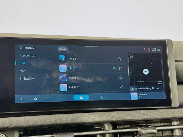 new 2025 Hyundai TUCSON Hybrid car, priced at $36,554