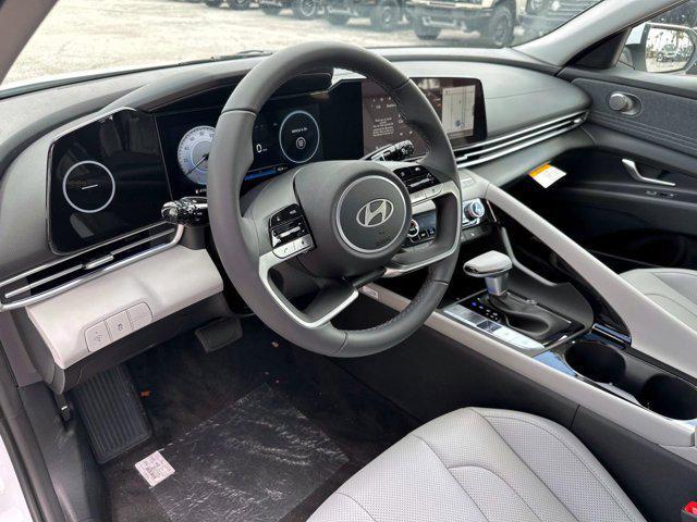 new 2025 Hyundai Elantra car
