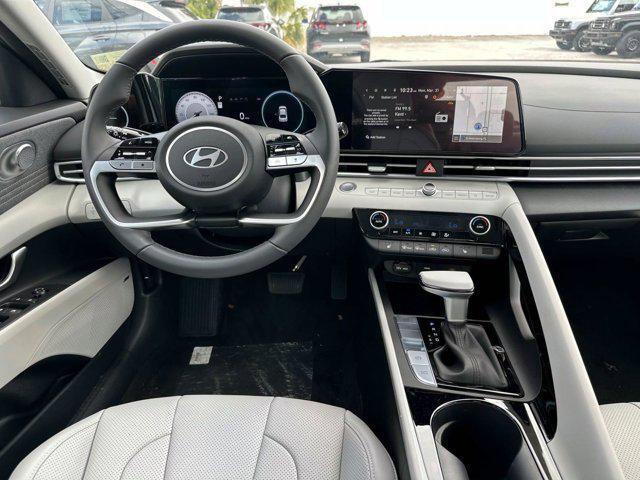 new 2025 Hyundai Elantra car
