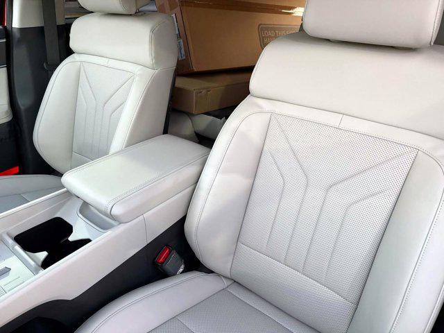new 2025 Hyundai Santa Fe car, priced at $34,001