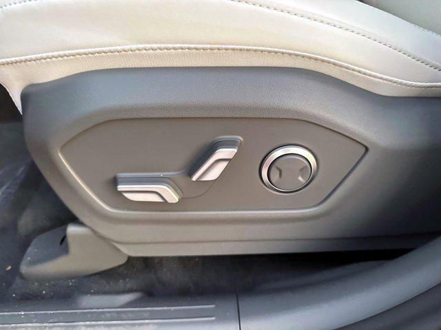 new 2025 Hyundai Santa Fe car, priced at $34,001
