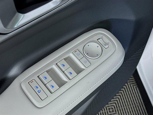 new 2025 Hyundai Santa Fe car, priced at $38,228