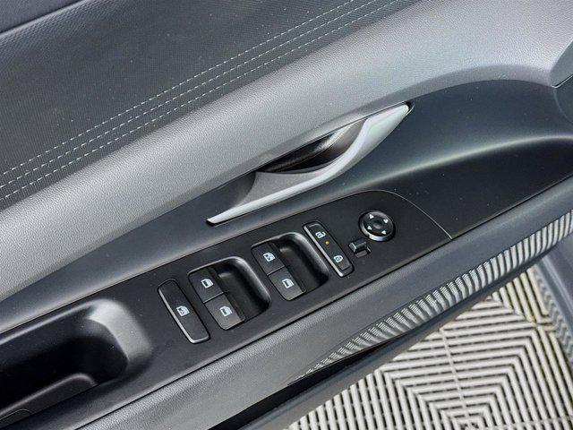new 2025 Hyundai ELANTRA HEV car, priced at $25,747