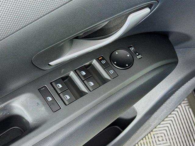 new 2025 Hyundai TUCSON Hybrid car, priced at $35,475