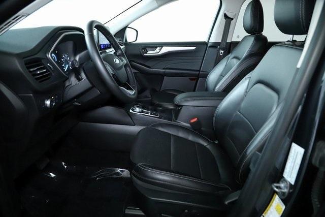 used 2022 Ford Escape car, priced at $24,907