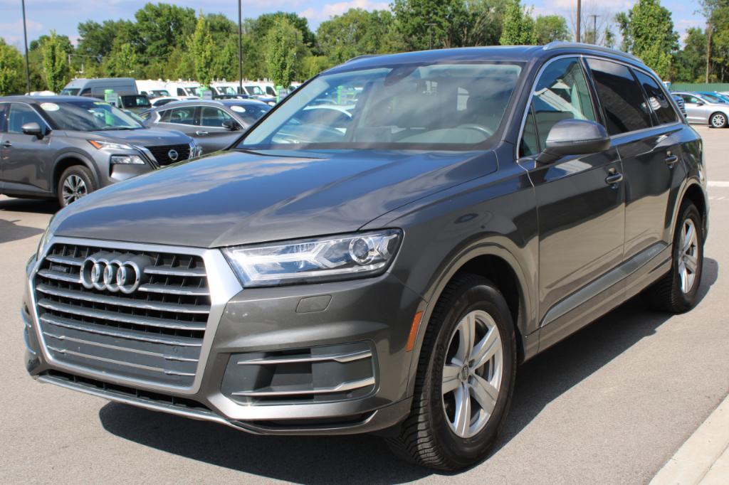 used 2018 Audi Q7 car, priced at $19,490