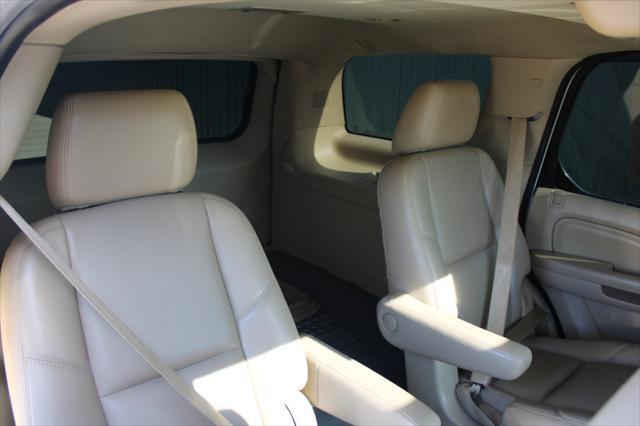 used 2014 Cadillac Escalade car, priced at $22,990