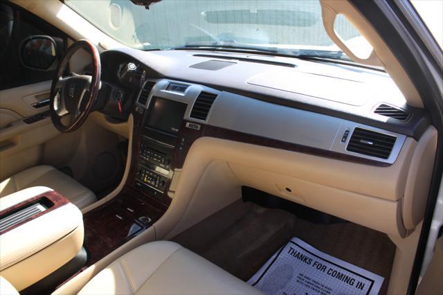 used 2014 Cadillac Escalade car, priced at $22,990