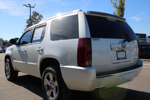 used 2014 Cadillac Escalade car, priced at $22,990