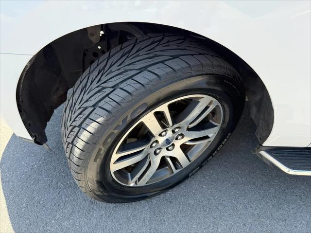 used 2022 Ford Expedition Max car, priced at $51,995