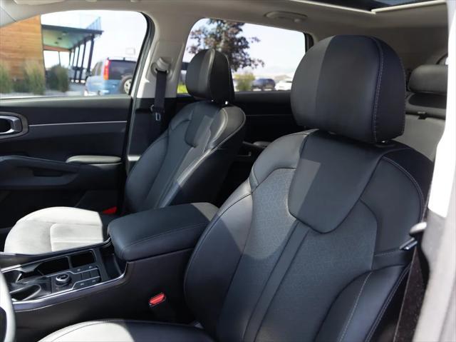 used 2023 Kia Sorento car, priced at $31,995