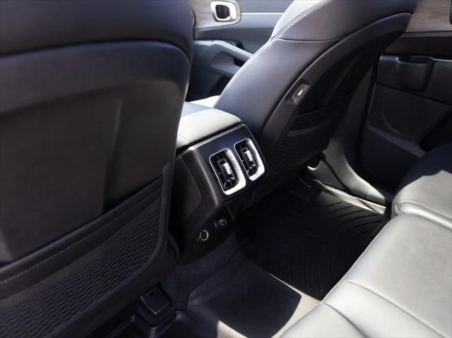 used 2023 Kia Sorento car, priced at $31,995