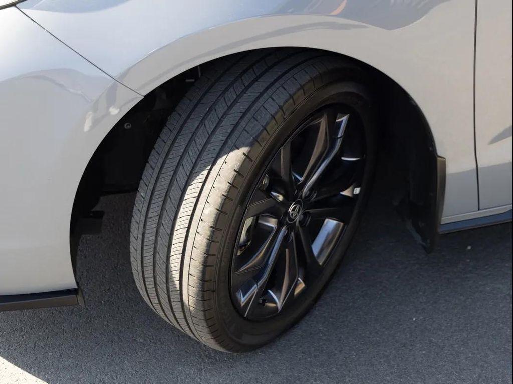 used 2024 Toyota Sienna car, priced at $50,895