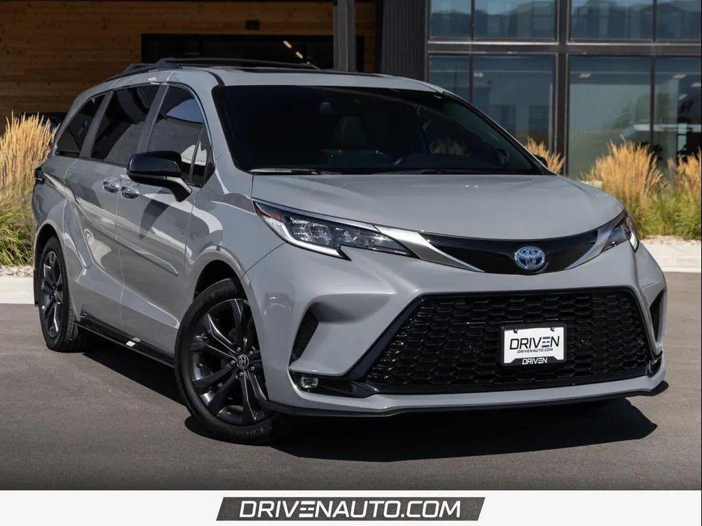 used 2024 Toyota Sienna car, priced at $50,895