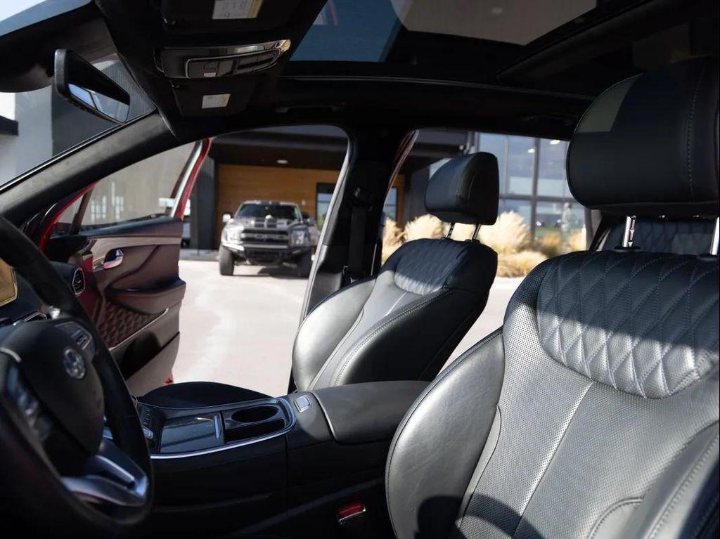 used 2023 Hyundai Santa Fe car, priced at $29,995