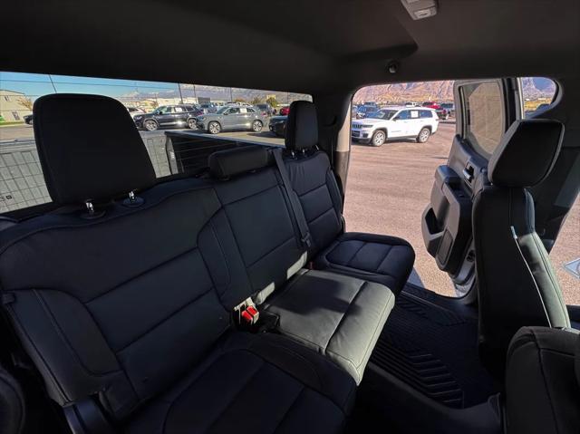 used 2022 Chevrolet Silverado 1500 car, priced at $43,995