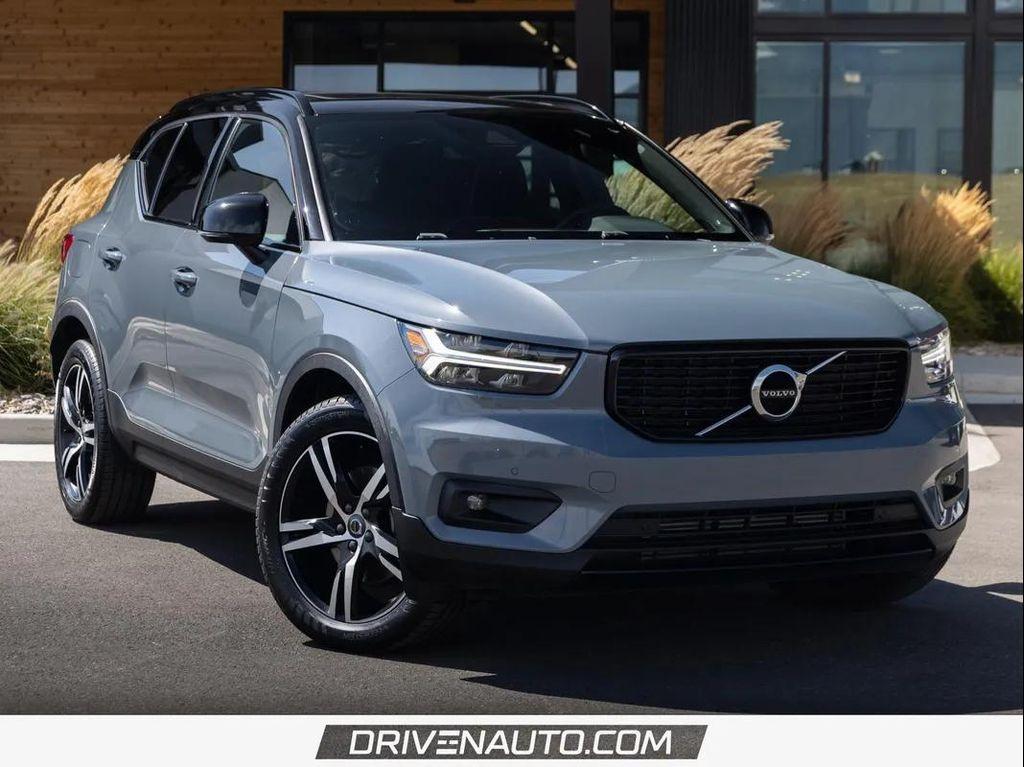 used 2022 Volvo XC40 car, priced at $30,995