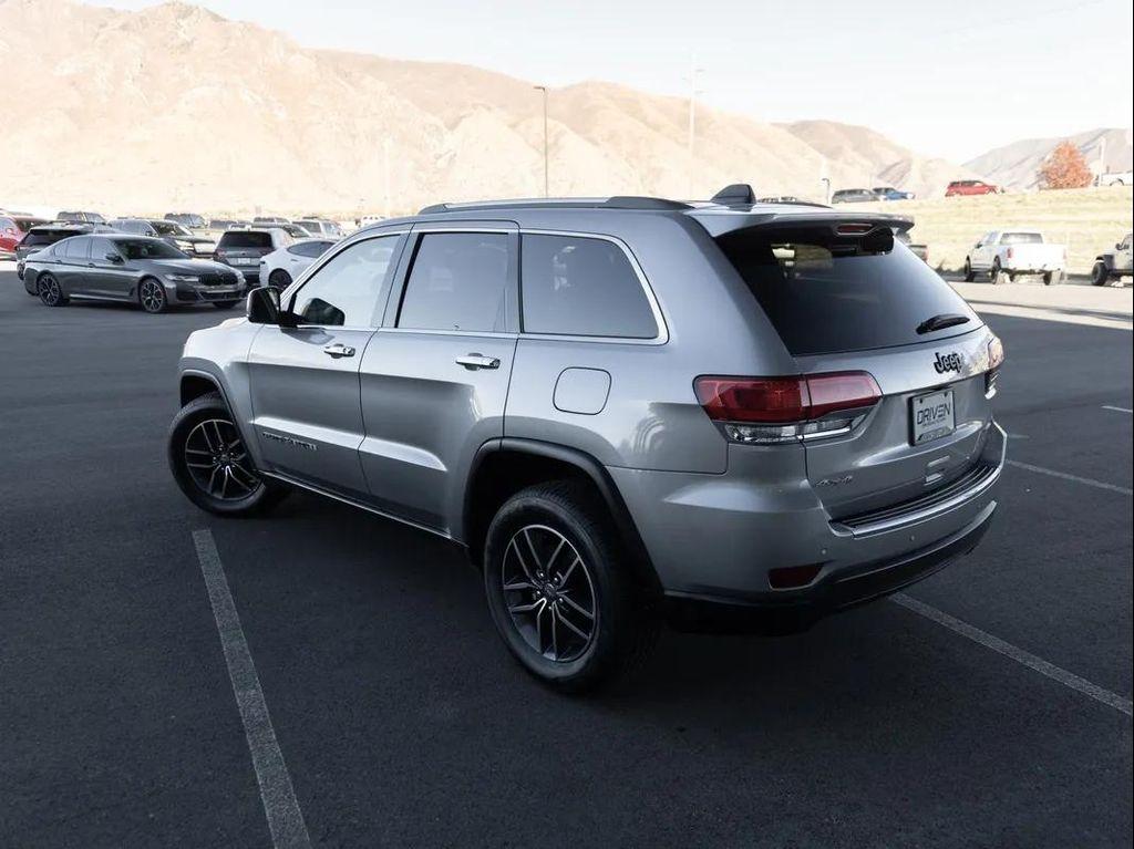 used 2018 Jeep Grand Cherokee car, priced at $16,995