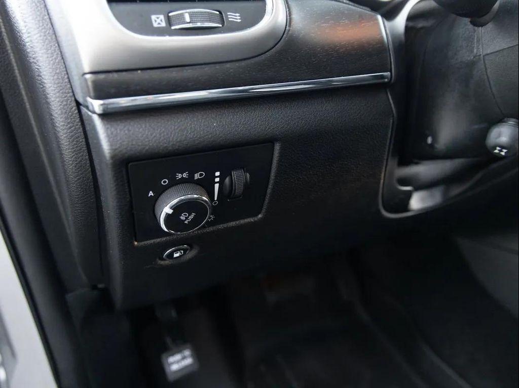 used 2018 Jeep Grand Cherokee car, priced at $16,995