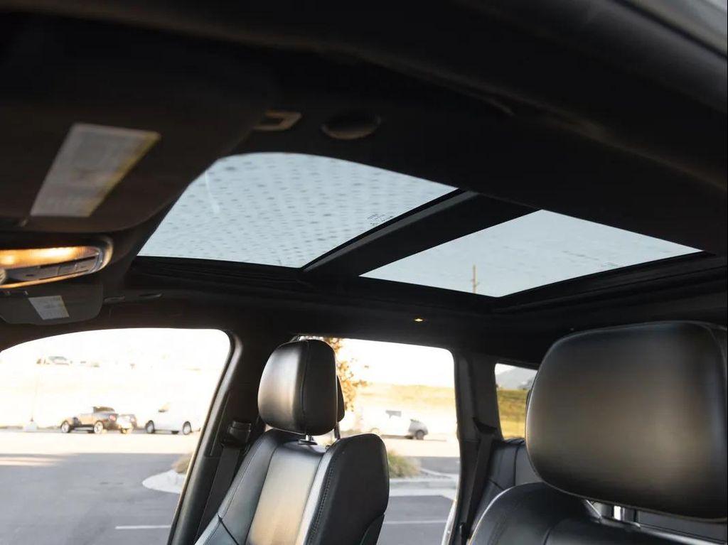 used 2018 Jeep Grand Cherokee car, priced at $16,995