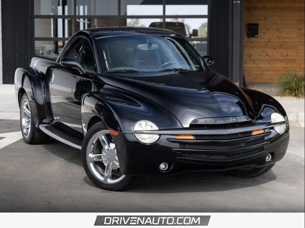 used 2005 Chevrolet SSR car, priced at $17,999