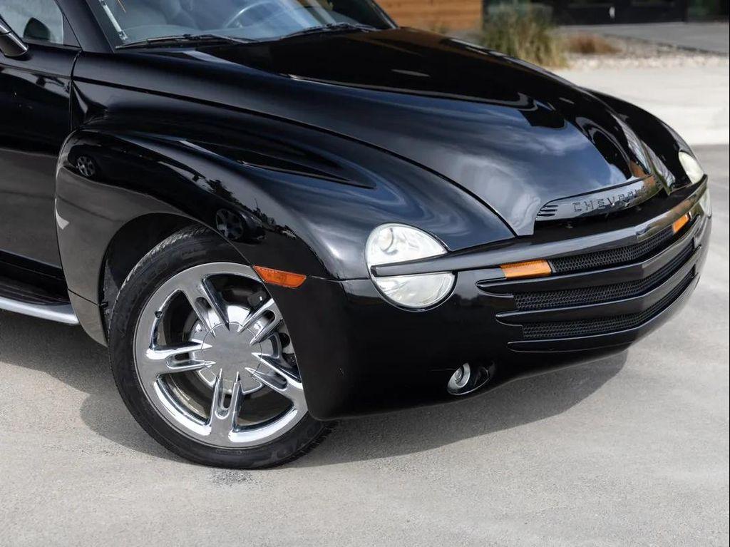 used 2005 Chevrolet SSR car, priced at $17,999