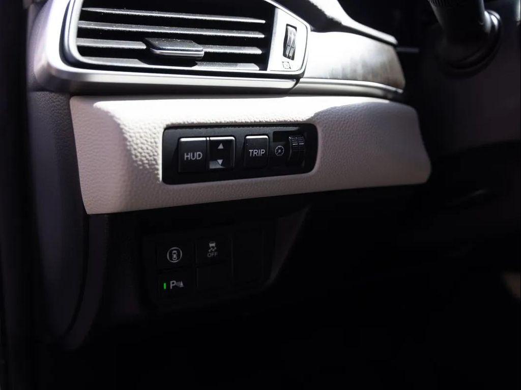 used 2022 Honda Accord Hybrid car, priced at $29,995