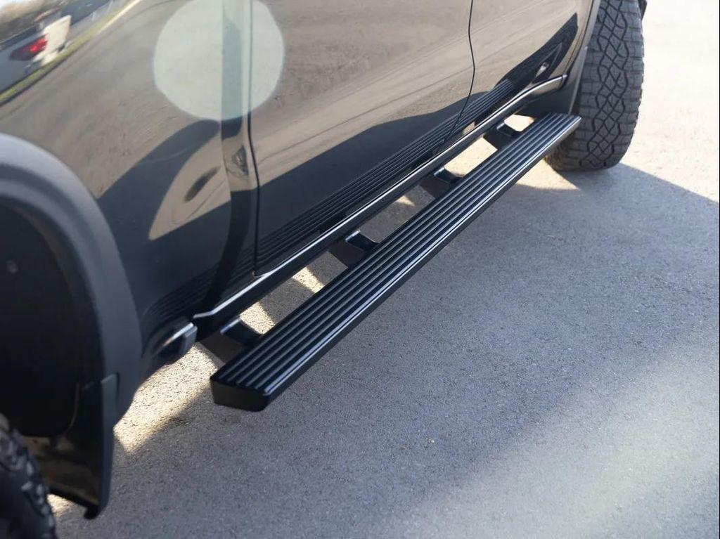 used 2021 Chevrolet Silverado 1500 car, priced at $40,995