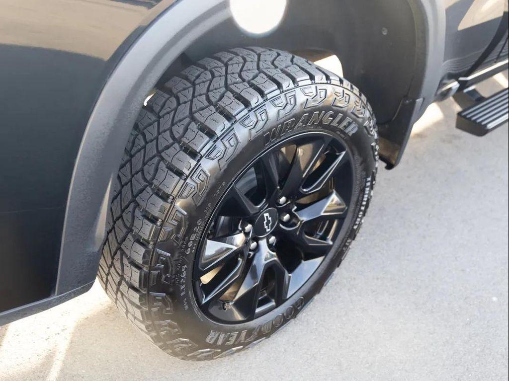 used 2021 Chevrolet Silverado 1500 car, priced at $40,995