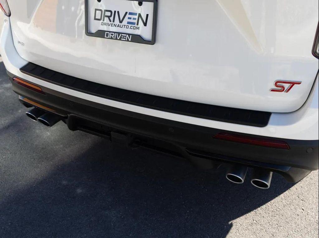 used 2021 Ford Explorer car, priced at $32,995