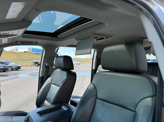 used 2018 GMC Yukon XL car, priced at $25,995