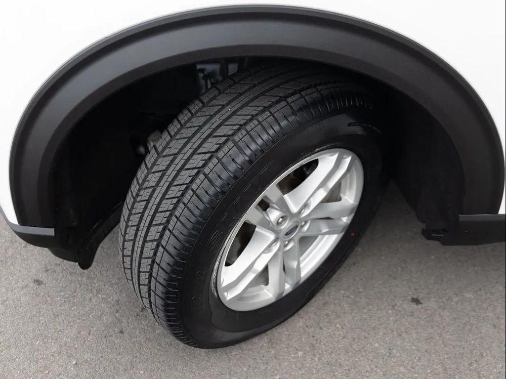 used 2023 Ford Explorer car, priced at $30,995