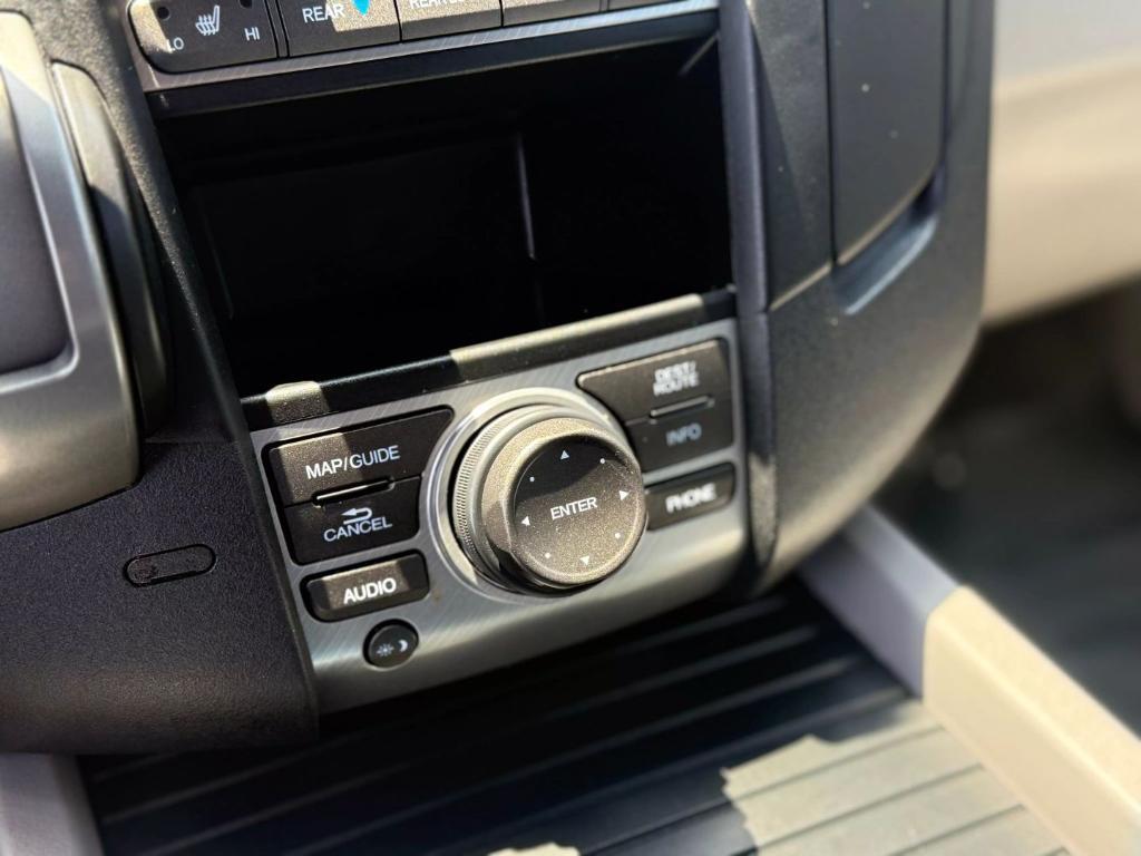used 2012 Honda Pilot car, priced at $18,900