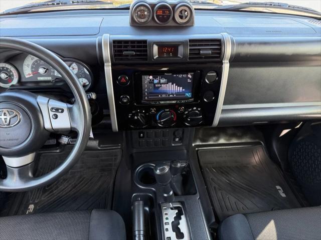 used 2013 Toyota FJ Cruiser car, priced at $27,900