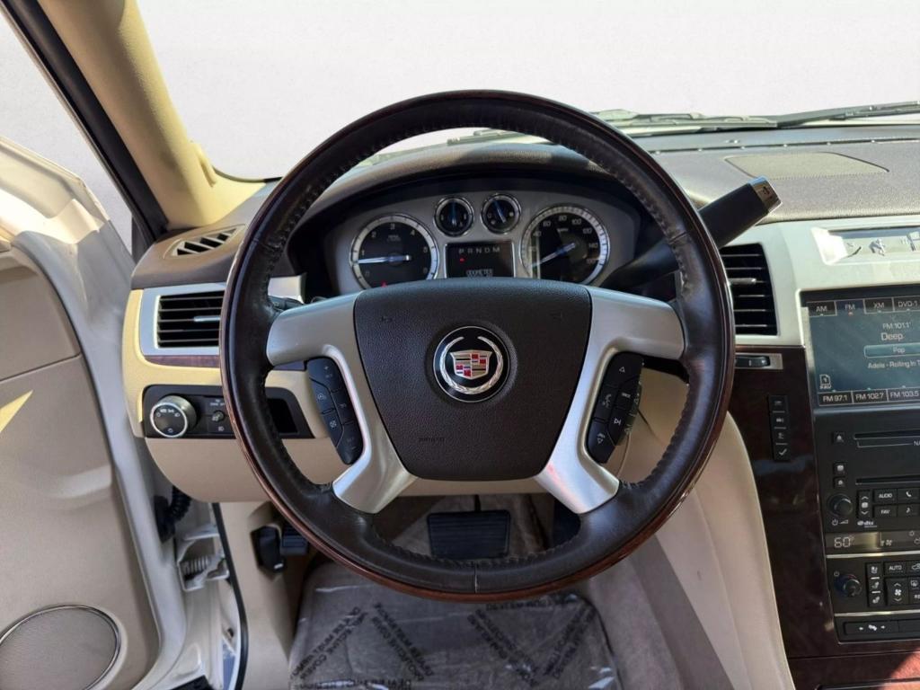 used 2010 Cadillac Escalade ESV car, priced at $22,900