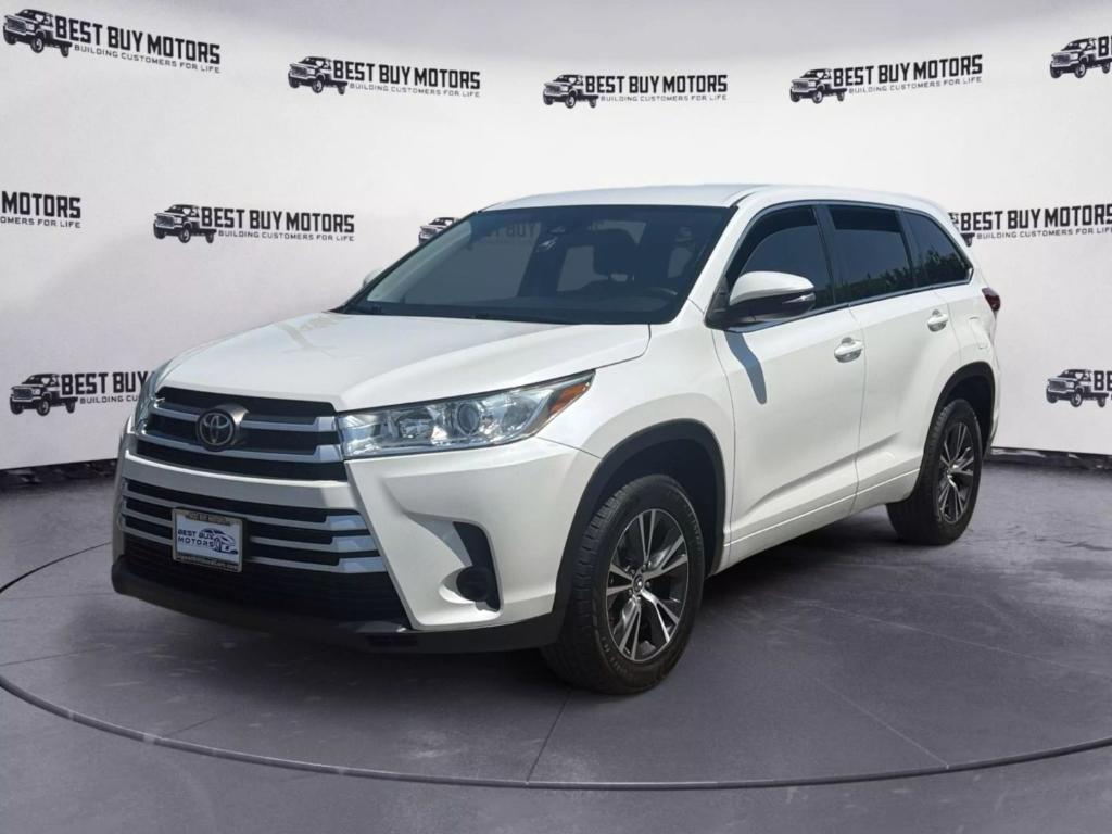 used 2017 Toyota Highlander car, priced at $18,900