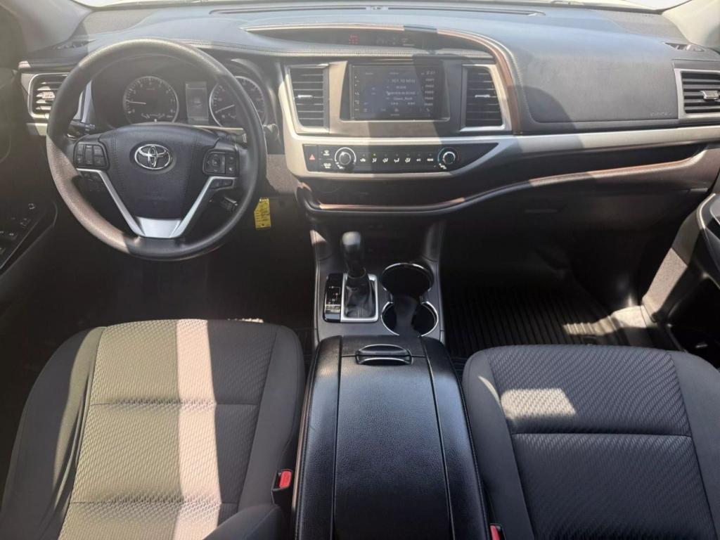 used 2017 Toyota Highlander car, priced at $18,900